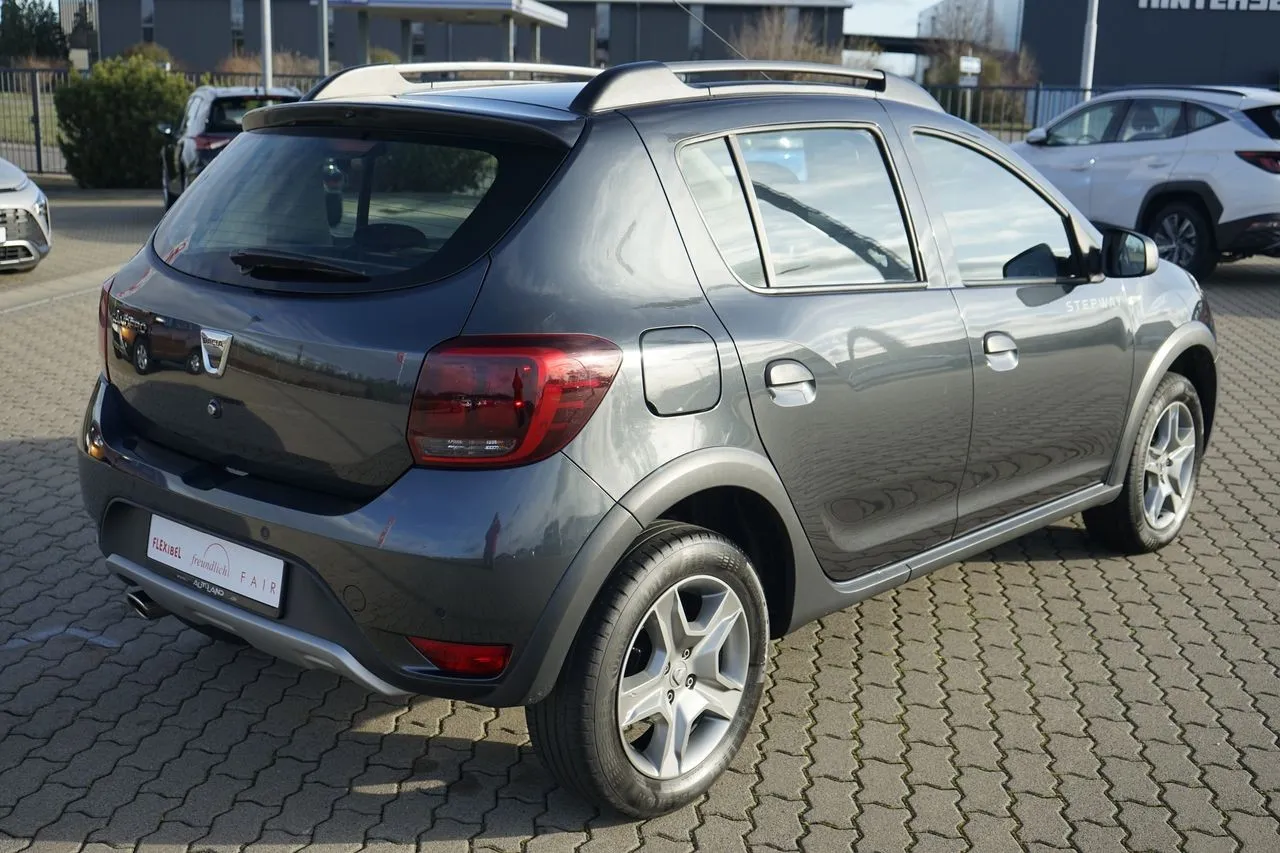 Dacia Sandero TCe 90 Stepway Navi...  Image 4