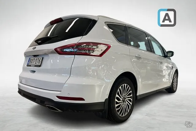 Ford S-Max 2,0 TDCi EcoBlue 190hv A8 AWD Titanium *7-paikkainen / Neliveto / Automaatti / Lisälämmitin / Sähköinen koukku / Navigointi / Pysäköintitutkat + Kamera + Avustin / Adaptiivinen Cruise* - Auto Image 2