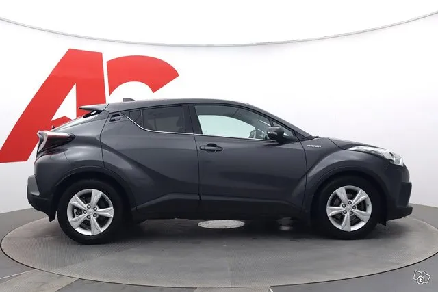 Toyota C-HR 1,8 Hybrid Premium Edition - 1. Omistaja / Pysäköintiavustin / JBL Premium Audio / Lohkolämmitin Image 6