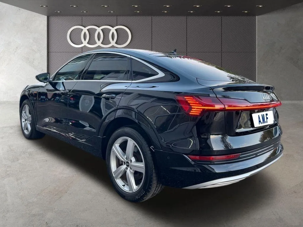 AUDI e-tron SPB 50 quattro Business Image 3