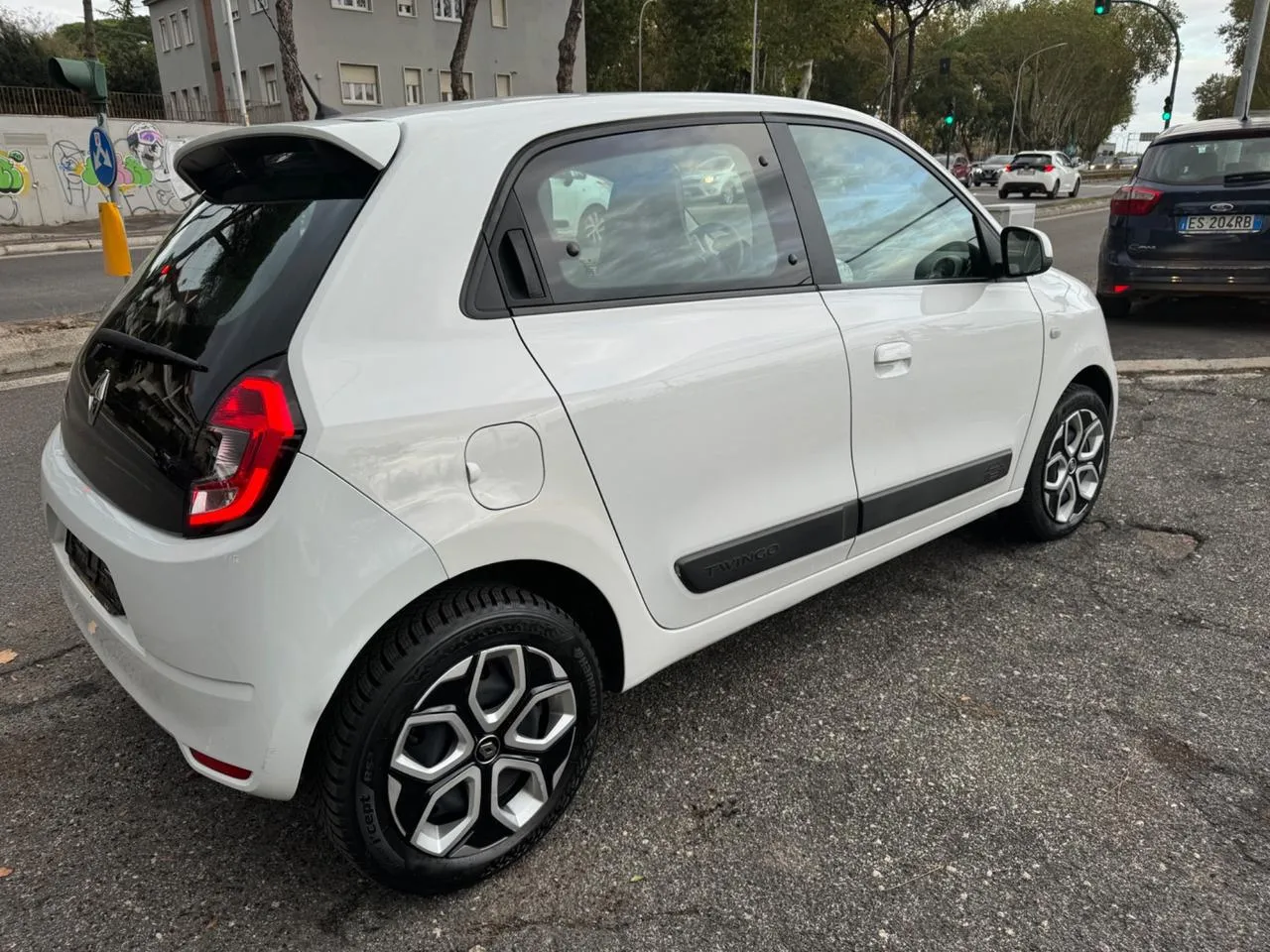 RENAULT Twingo SCe 65 CV Intens Image 5