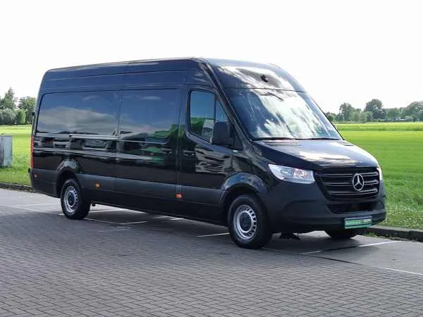 Mercedes-Benz Sprinter 319 L3H2 Maxi 3.0L 6-CIL Image 4